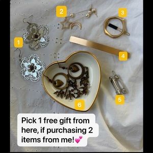Free gift with purchase list!